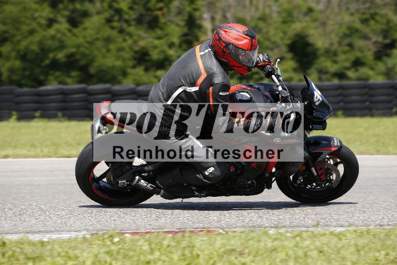 /Archiv-2024/29 12.06.2024 MOTO.CH Track Day ADR/Gruppe blau/90